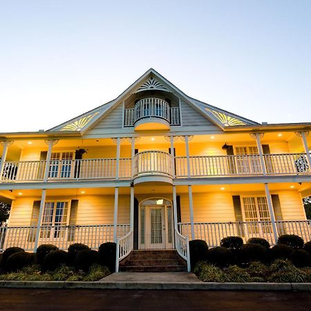 Plantation Oaks Hotel Millington Eksteriør billede