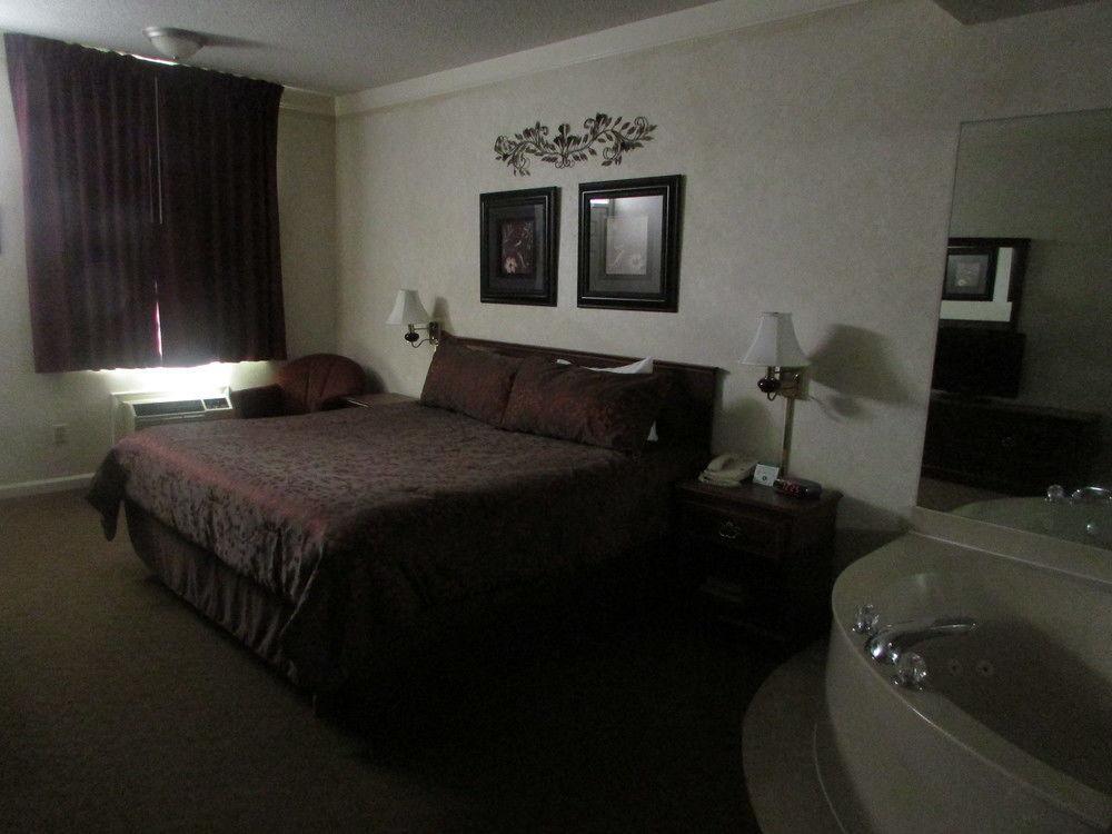 Plantation Oaks Hotel Millington Eksteriør billede